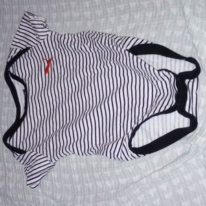 Black and white Striped onise